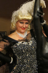 stilt-terrific_stiltwalkers_statues_roving054002.jpg