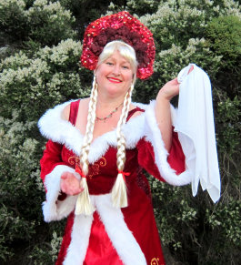 stilt-terrific_stiltwalkers_statues_roving072001.jpg